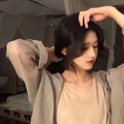 审妻